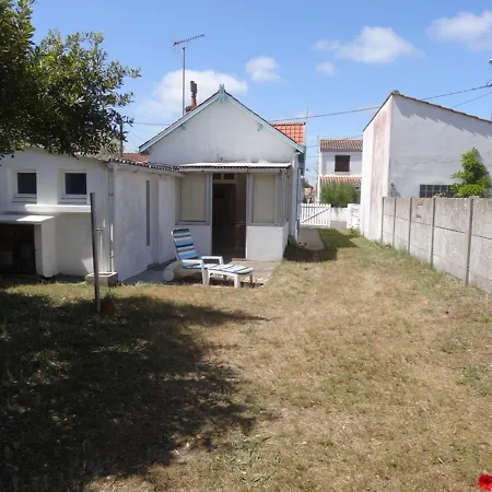 Maison La Faute-sur-mer, 3 Pièces, 5 Personnes - Fr-1-476-51 La Faute-sur-Mer